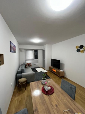 Elza Apartment
